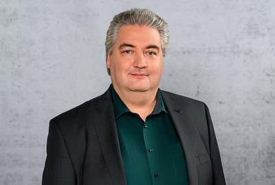 Dr. Jens Illigen