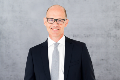 Traugott Ullrich, PhD Traugott Ullrich, PhD