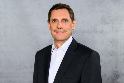 Elmar Kroth, PhD